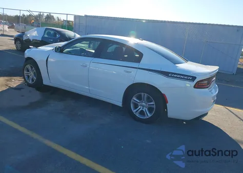 2016 Dodge Charger Se z USA, uszkodzony, nr VIN 2C3CDXBG5GH205392